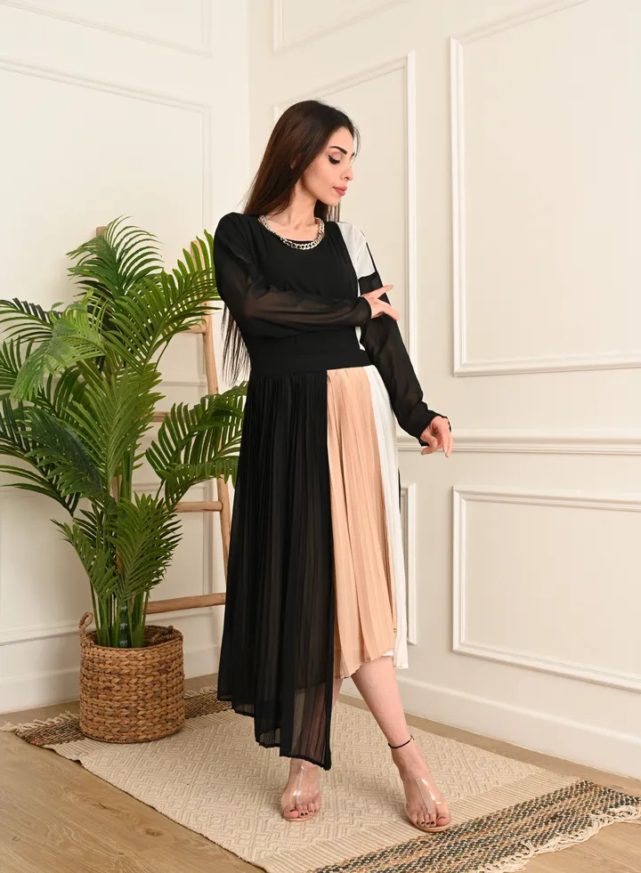 Pleated chiffon dress with long sleeves