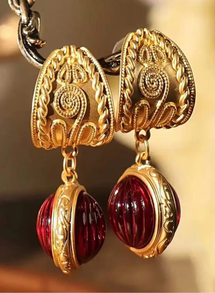 Elegant 18k Gold Plated Earrings For Women