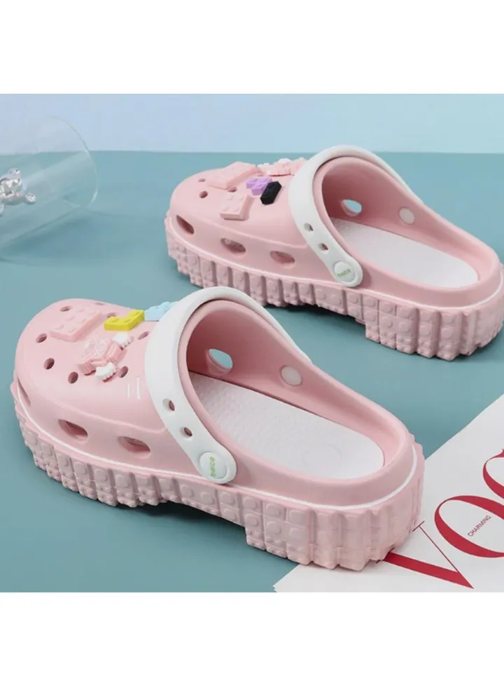 Wear Non Slip Lightweight Perforated Shoes For External Wear