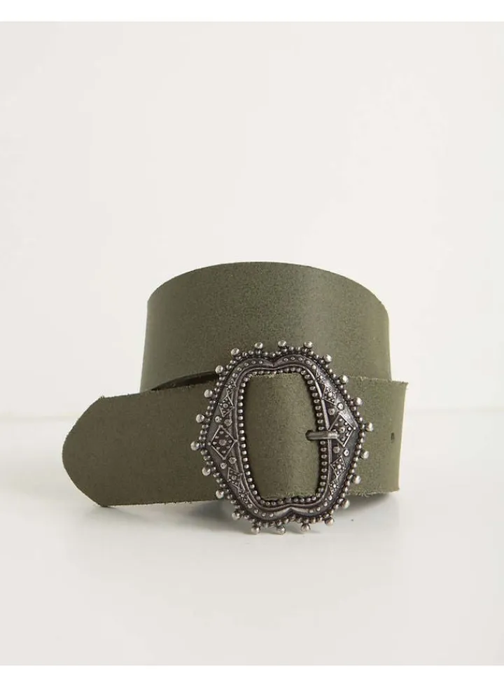 BELT WITH METALLIC BUCKLE