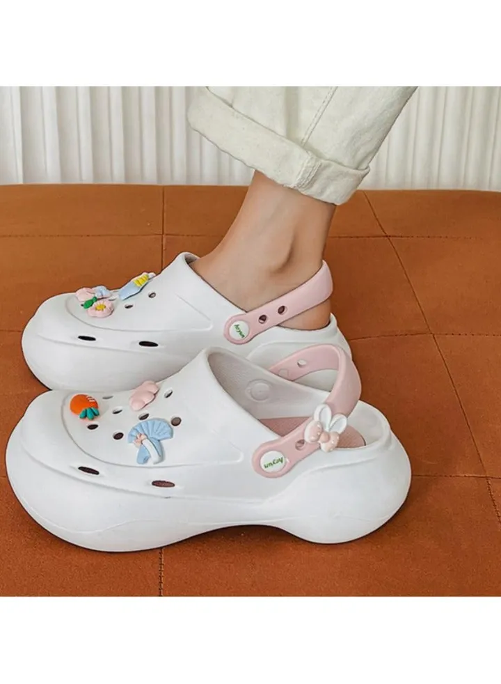 Wear Non Slip Lightweight Perforated Shoes For External Wear