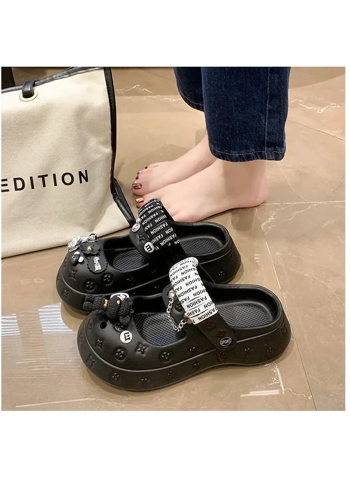 Wear Non Slip Lightweight Perforated Shoes For External Wear