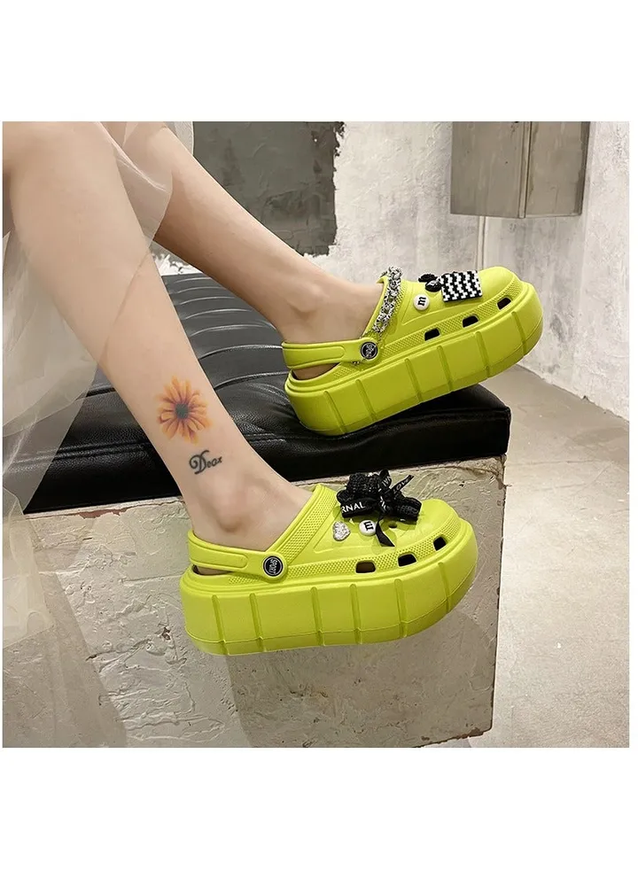 Wear Non Slip Lightweight Perforated Shoes For External Wear