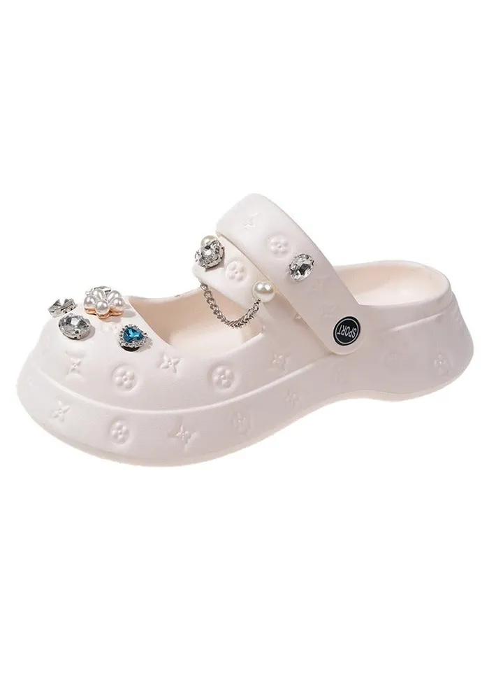 Wear Non Slip Lightweight Perforated Shoes For External Wear