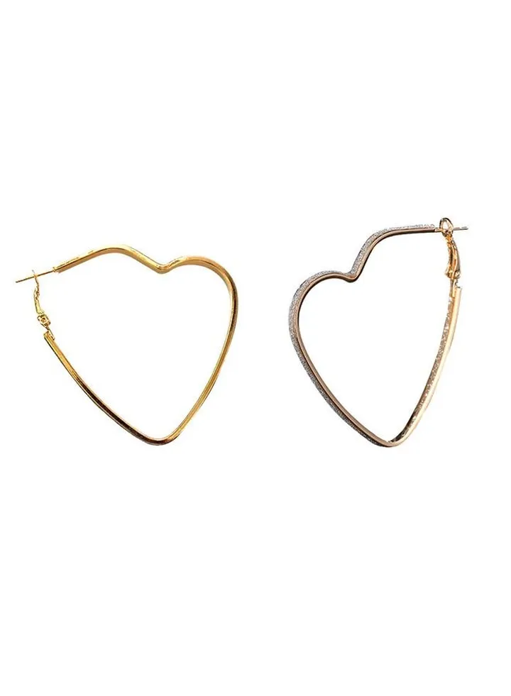 Elegant gold plated earrings for women