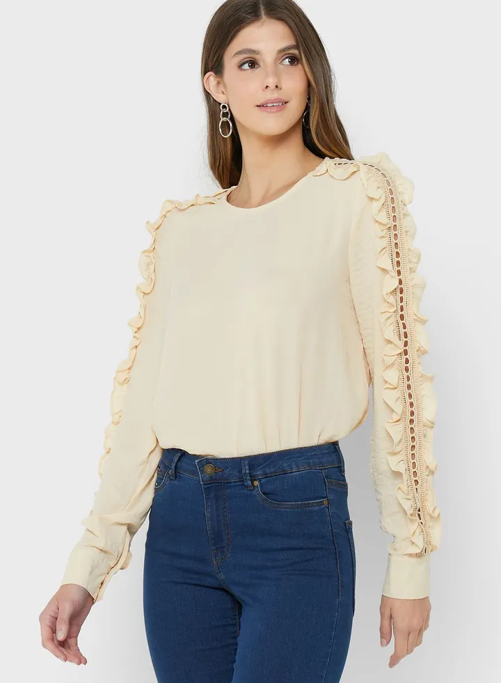Floral Detailed Knitted Ladder Top