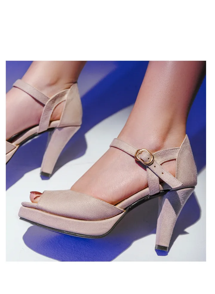High Quality Elegant Suede Sandals -beige