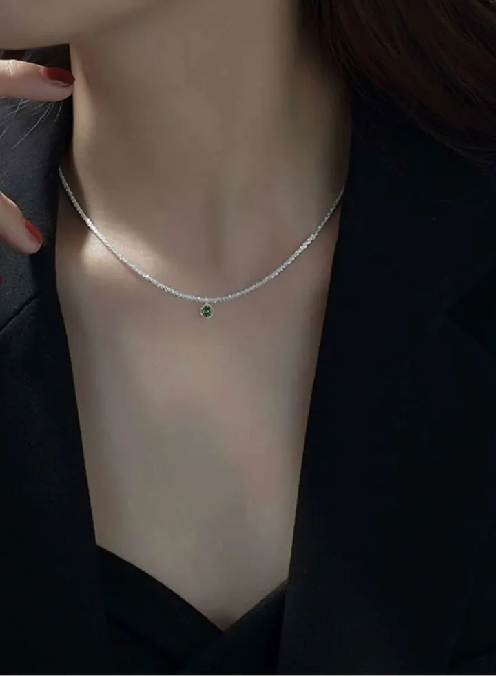 Elegant Silver Plated Sparkling Necklace For Women
