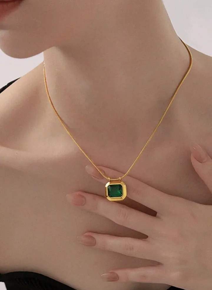 Elegant 18k Gold Plated Necklace For Women