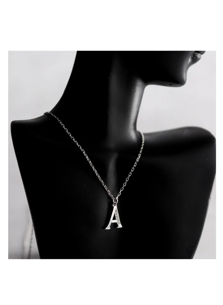 A unique silver women's chain with a letter pendant design A