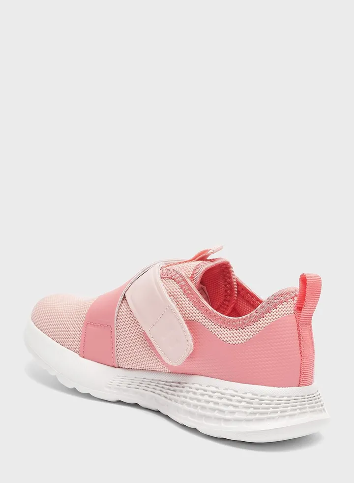 Kids Sports Shoes