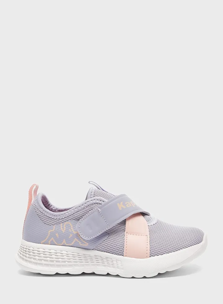 Kids Sports Shoes