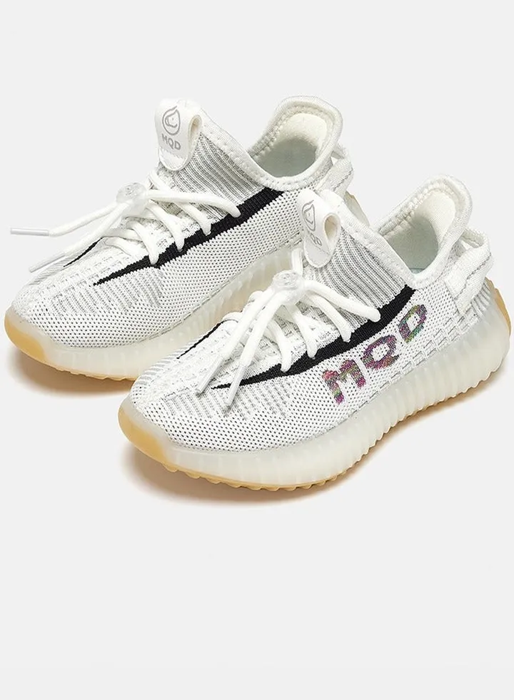New Breathable Mesh Sports Shoes