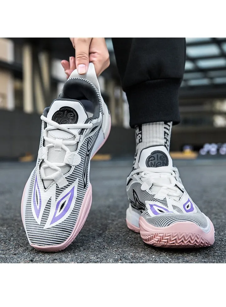 New Breathable and Anti Slip Sports Shoes