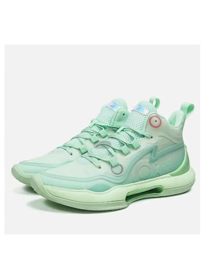 New Breathable and Anti Slip Sports Shoes
