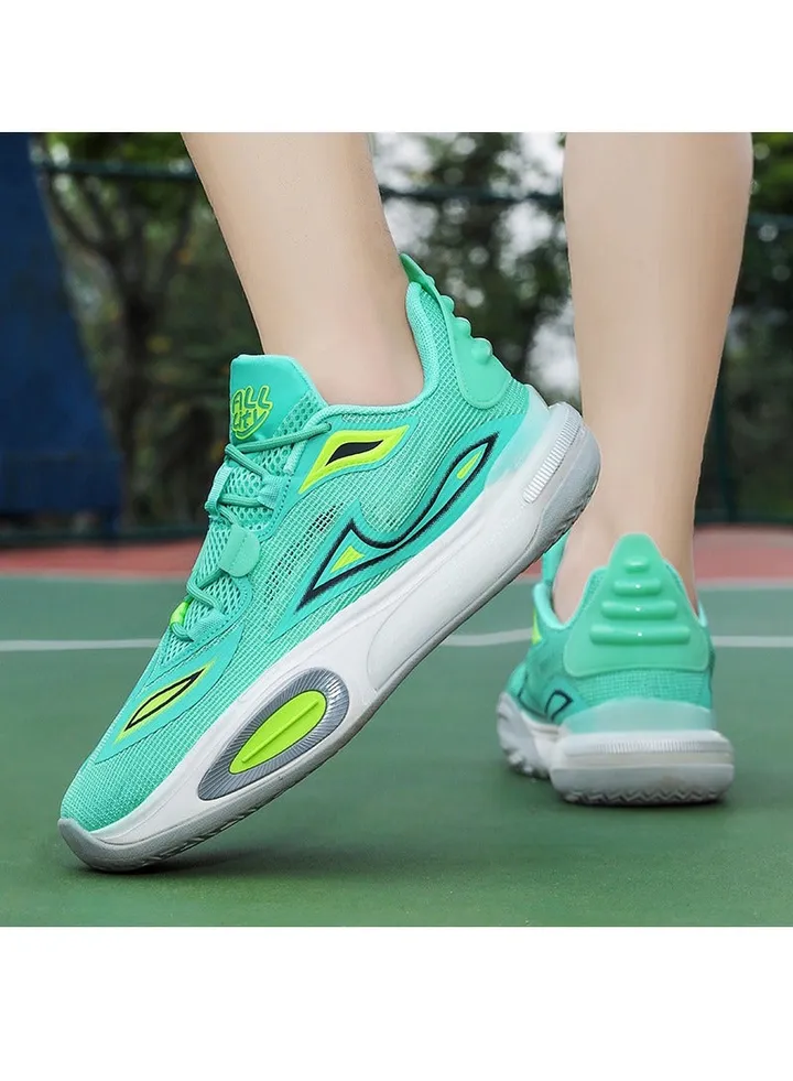 New Breathable and Anti Slip Sports Shoes