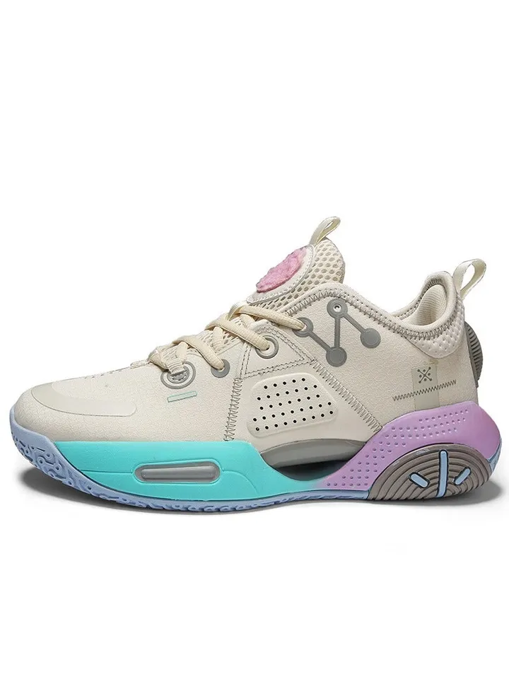 New Breathable and Anti Slip Sports Shoes
