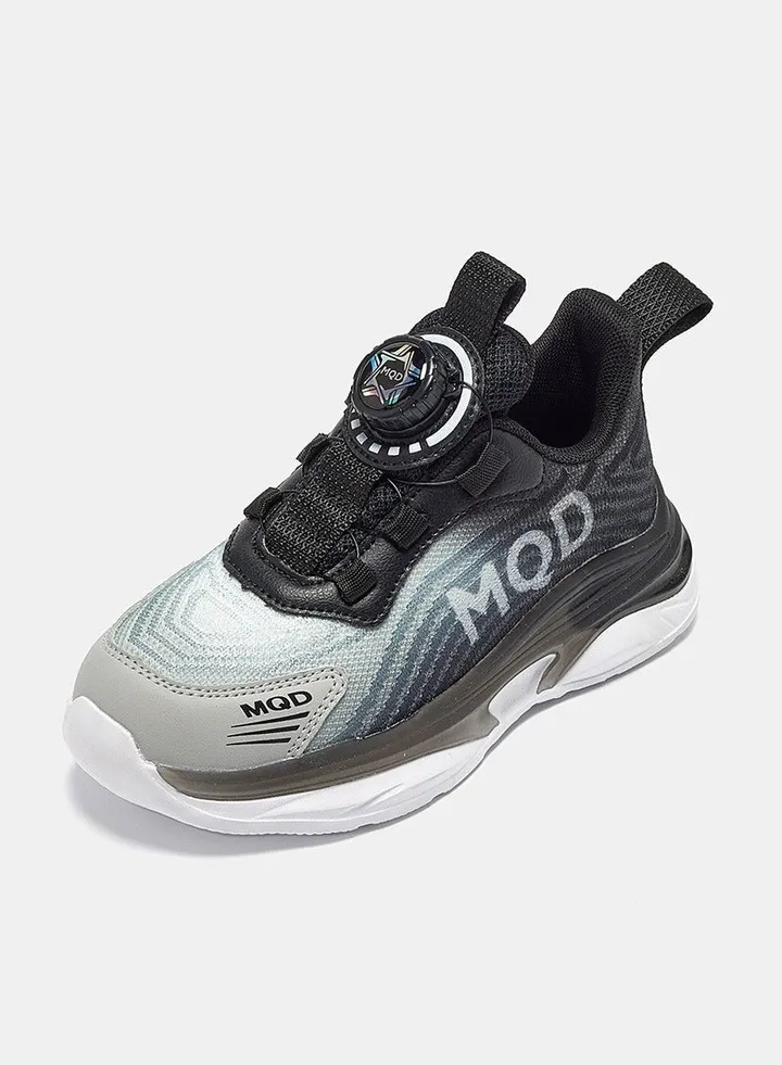 New Breathable Mesh Sports Shoes