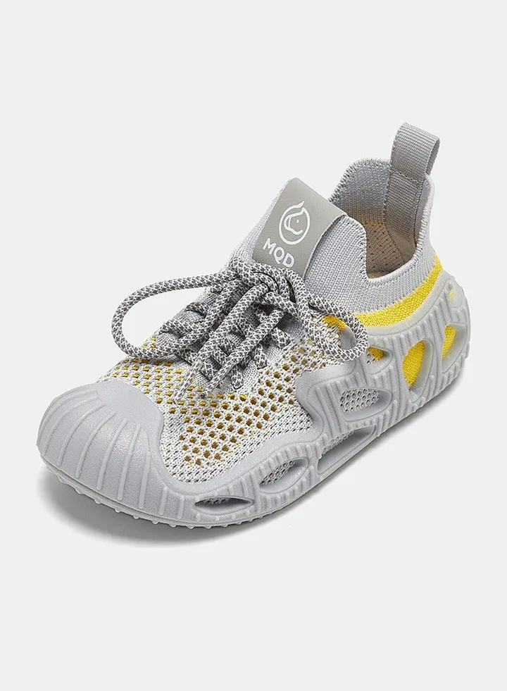New Breathable Mesh Sports Shoes