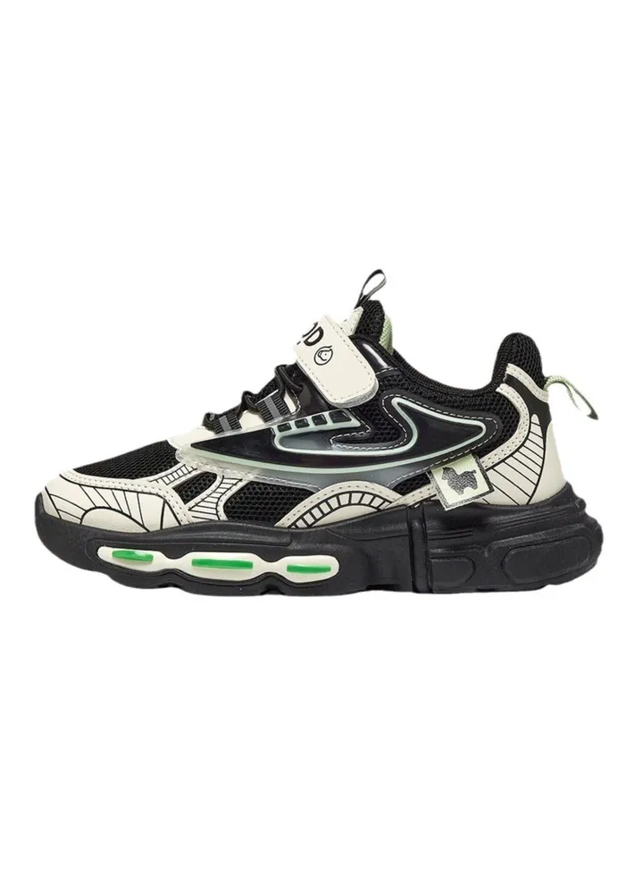 New Breathable Mesh Sports Shoes