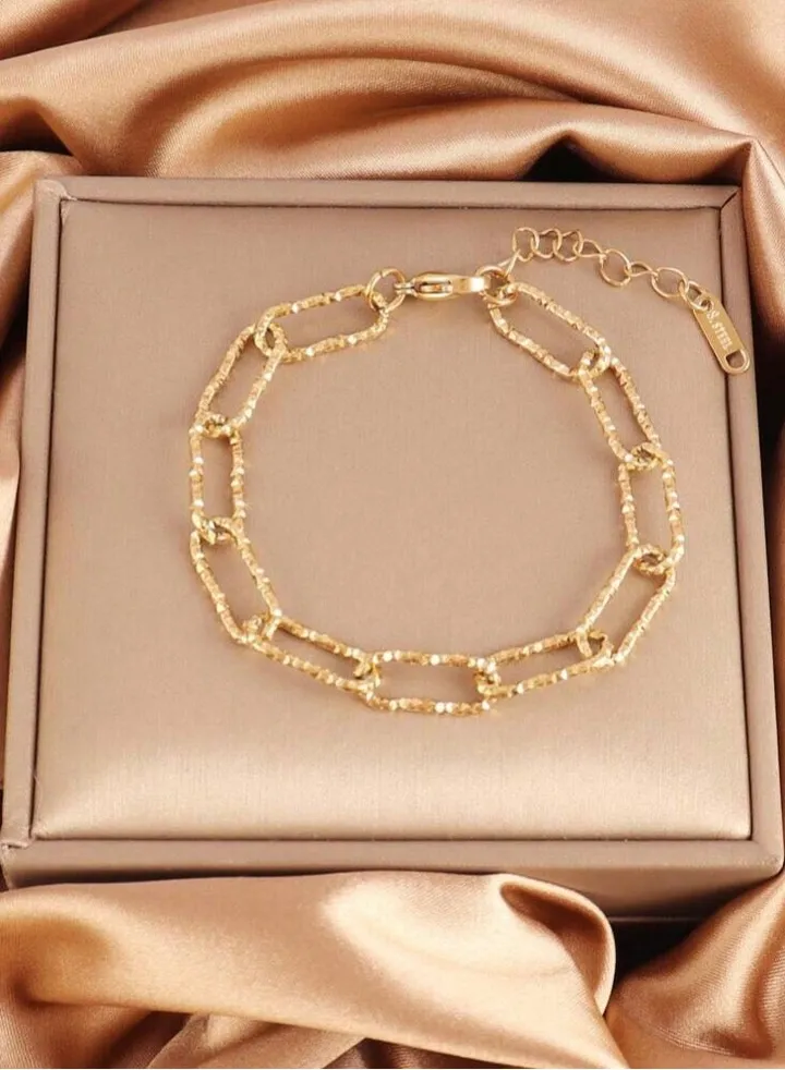Elegant Gold Plated Stainless Steel Bracelet For Women
