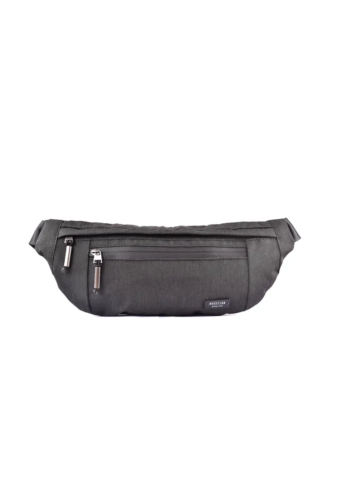 A modern waist bag from Magellan, 15 Inch, black