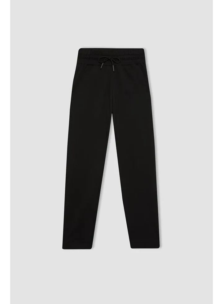 Girl Carrot Fit Knitted Trousers