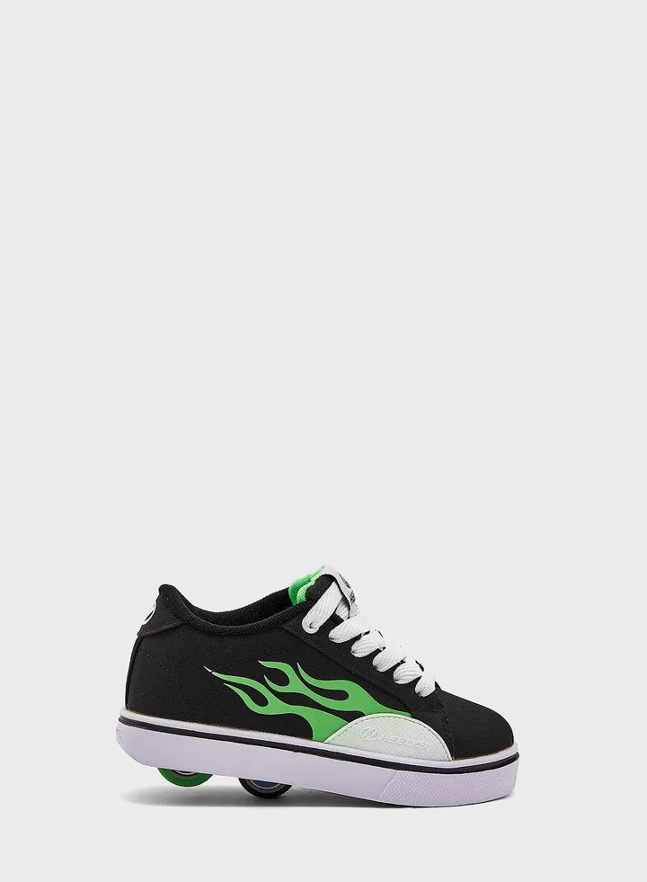 Kids Fire Cb X2 Low Top Lace Up Sneakers