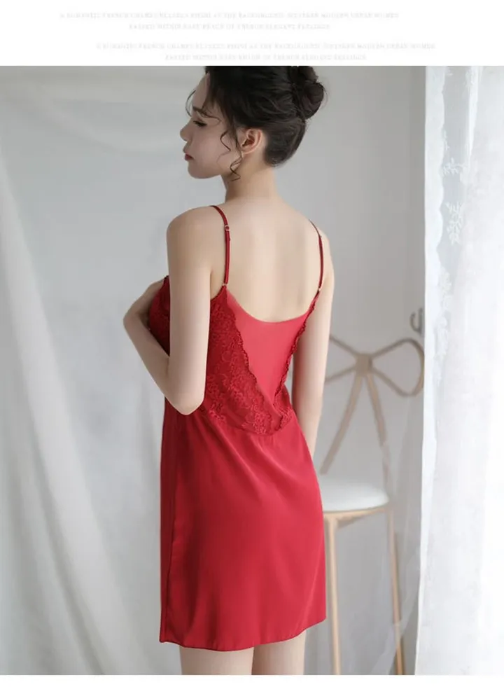 Women Comfortable Lace Detail Backless Nightdress Red
