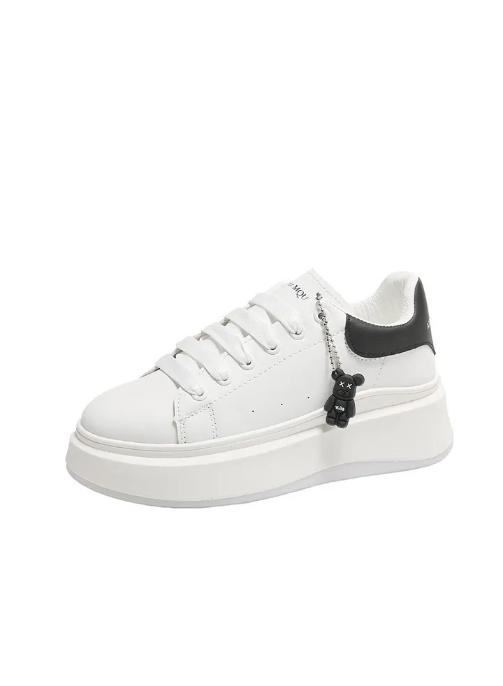 2023 Small White Shoes Platform Increasing Platform Shoes, Casual Bear Skateboard Shoes, Daily Casual Shoes