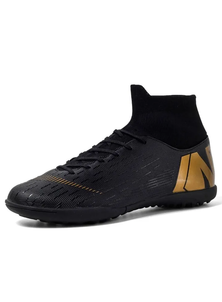 New High Top Comfortable and Breathable Football Shoe