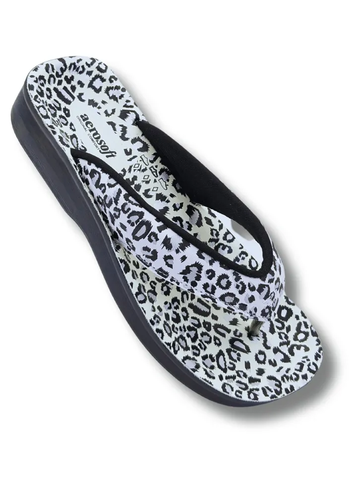Aerosoft Women Slippers A0848 Black