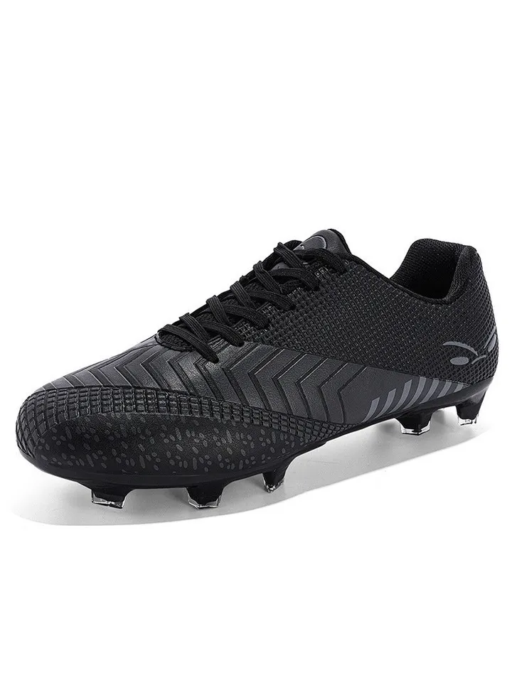 New Comfortable Football Shoes for Men And Women