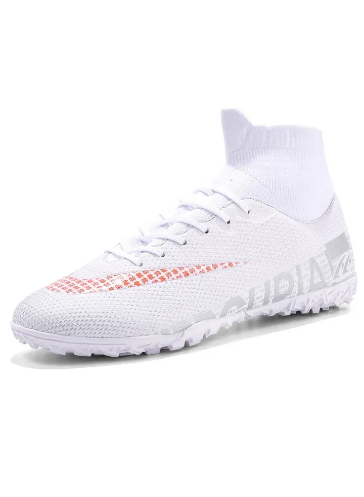 New Comfortable and Breathable Football Shoes