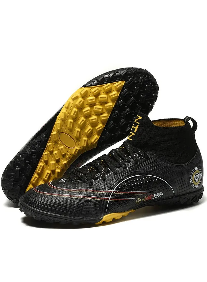 New High Top Comfortable and Breathable Football Shoe