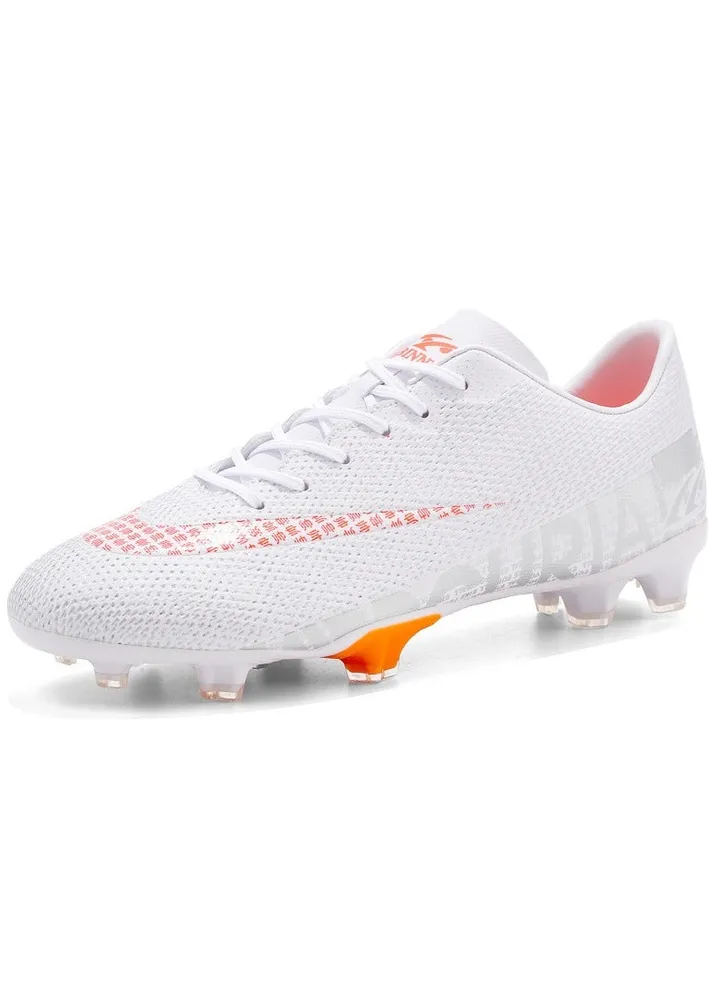 New Comfortable and Breathable Football Shoes