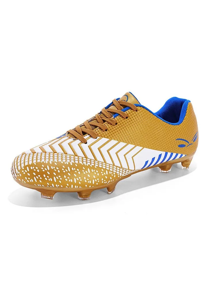 New Comfortable Football Shoes for Men And Women