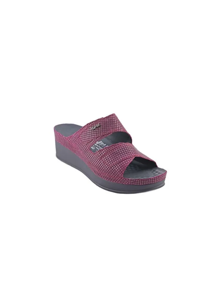 Everyday Comfort Sandals Burgundy