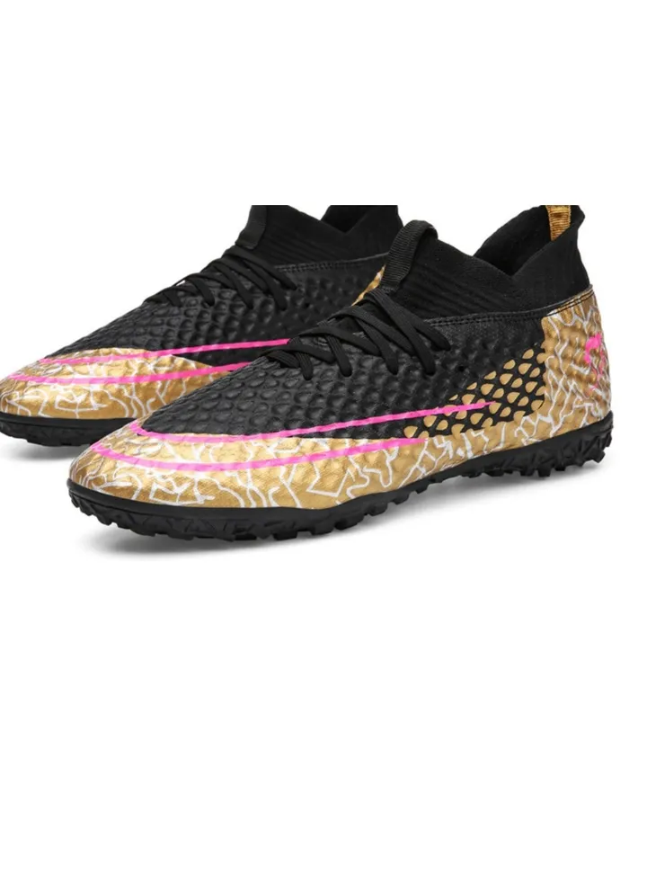 New Comfortable Men's And Women's Football Shoes