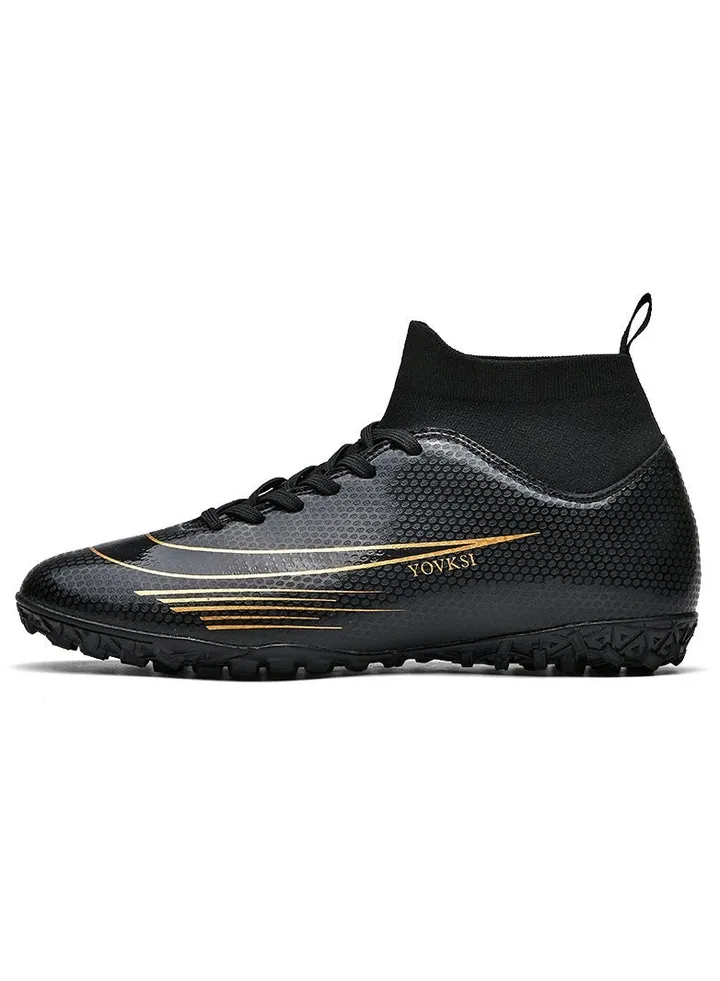 New Comfortable Men's And Women's Football Shoes