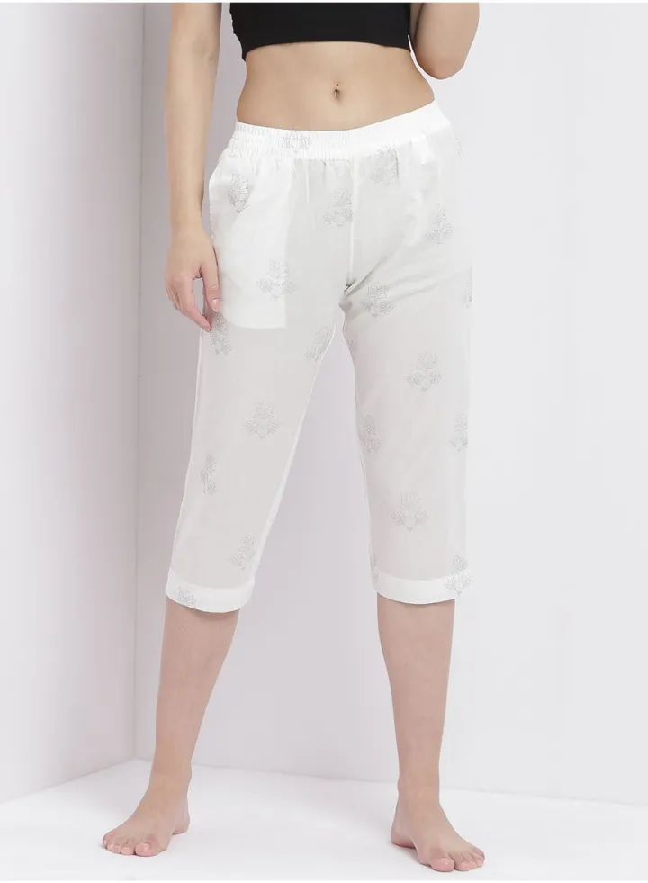 Casual Comfortable Relaxed Fit Three Quarter Pyjama Pants With Matching Scrunchie White