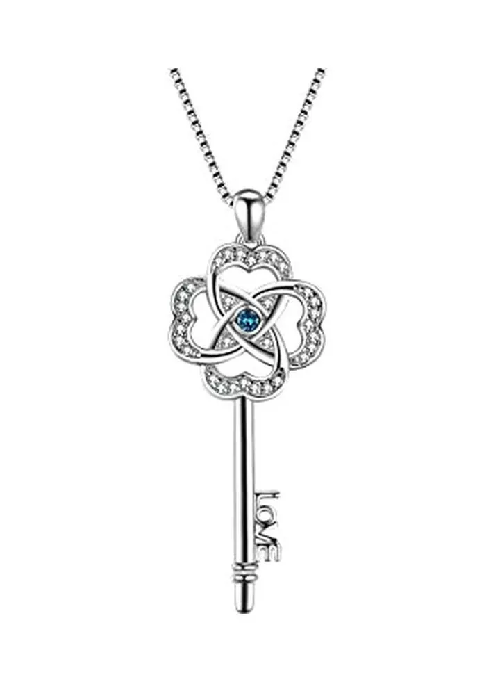925 Sterling Silver Swarovski Studded Clover Pendant Necklace