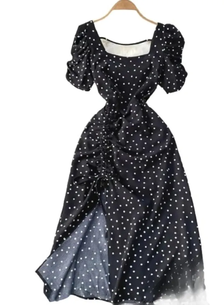 Women's mid-length dress with side slit