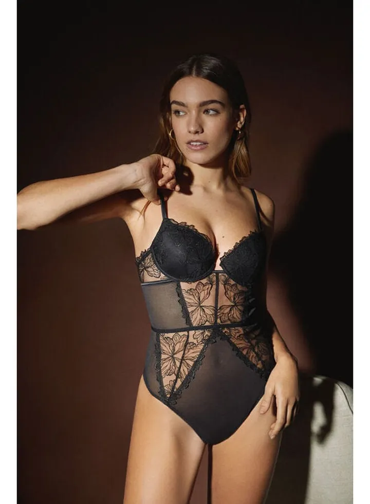 Cup lace bodysuit