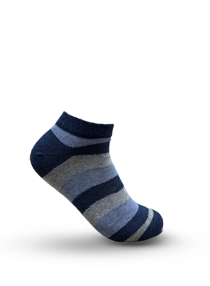 Men Sneaker Designed Pair