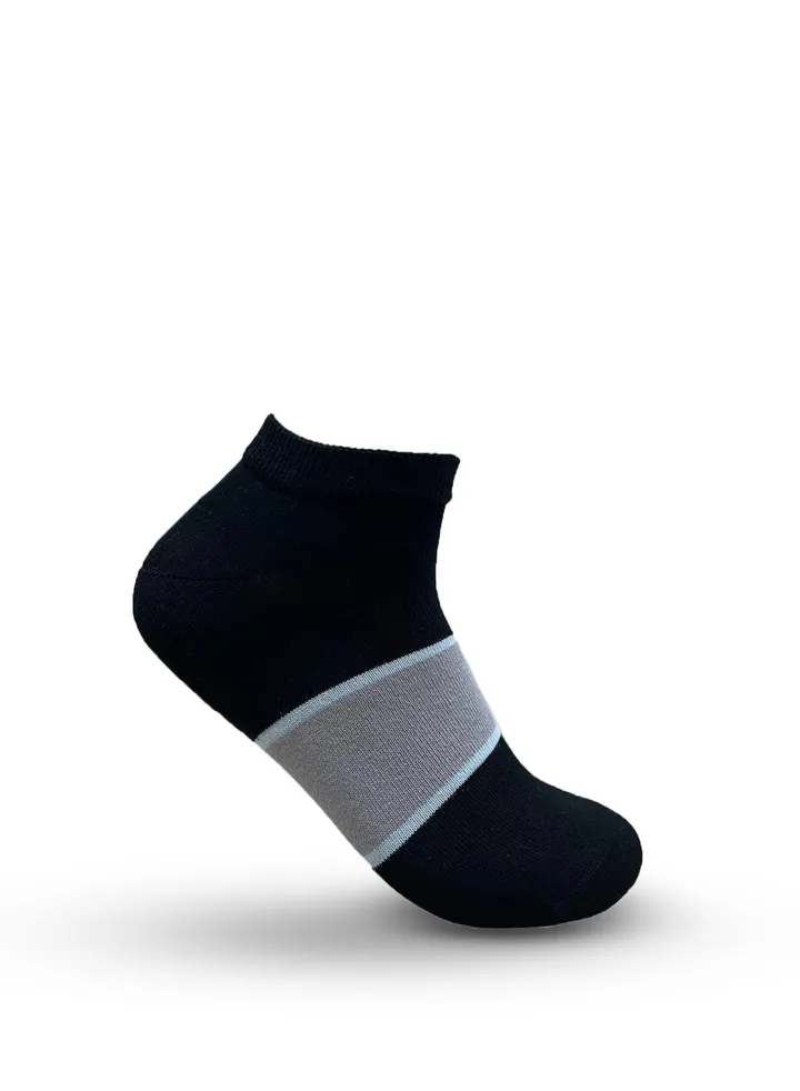 Men Sneaker Designed Pair