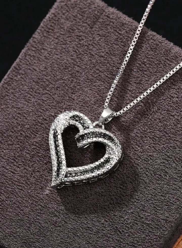 Elegant Silver Plated Necklace For Women
