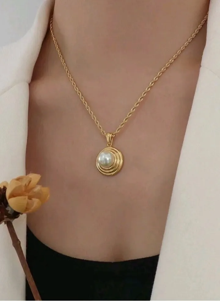Trendy Stainless Steel Gold Plated Necklace For Women