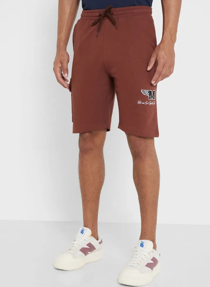 Casual Fit Essential Shorts