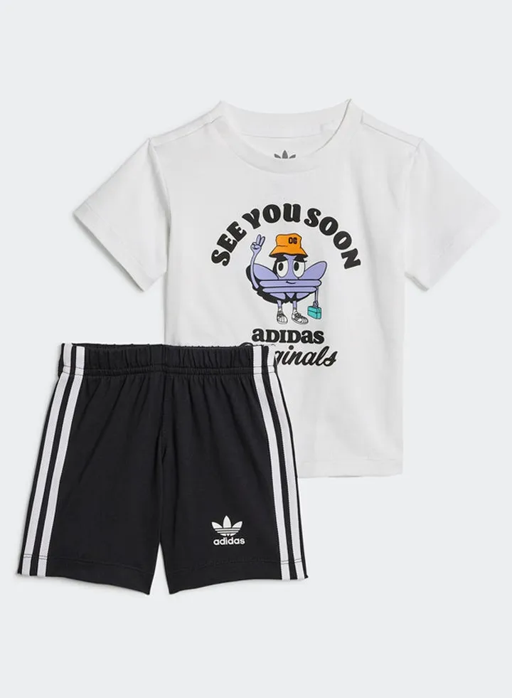 Trefoil Shorts and Tee Set